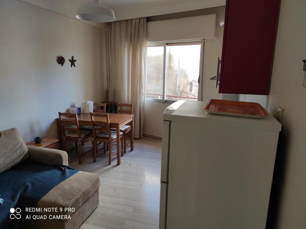 Square 2 Apartment Комотини Екстериор снимка